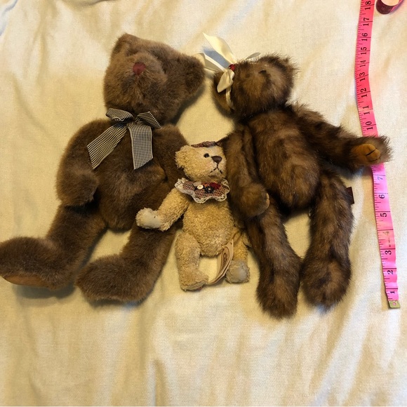 Lot of 3 collectible Teddies (Russ, Bearington, Ganz) - Picture 5 of 11